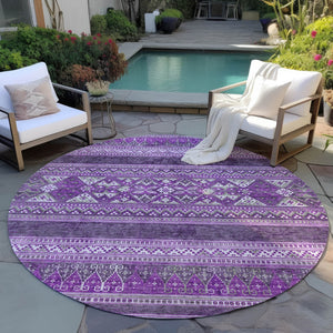 Homeroots 3' Chocolate And Gray Southwestern Indoor Outdoor Rug - Durable, Washable, Stylish For Any Space 8' Round Polyester 582844