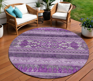 Homeroots 3' Chocolate And Gray Southwestern Indoor Outdoor Rug - Durable, Washable, Stylish For Any Space 8' Round Polyester 582844