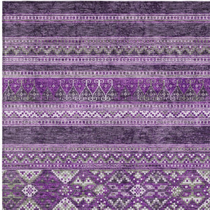 Homeroots 3' Chocolate And Gray Southwestern Indoor Outdoor Rug - Durable, Washable, Stylish For Any Space 8' X 10' Polyester 582845