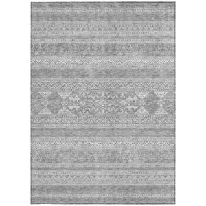 Homeroots 3' Chocolate And Gray Southwestern Indoor Outdoor Rug - Durable, Washable, Stylish For Any Space 5' X 8' Polyester 582855