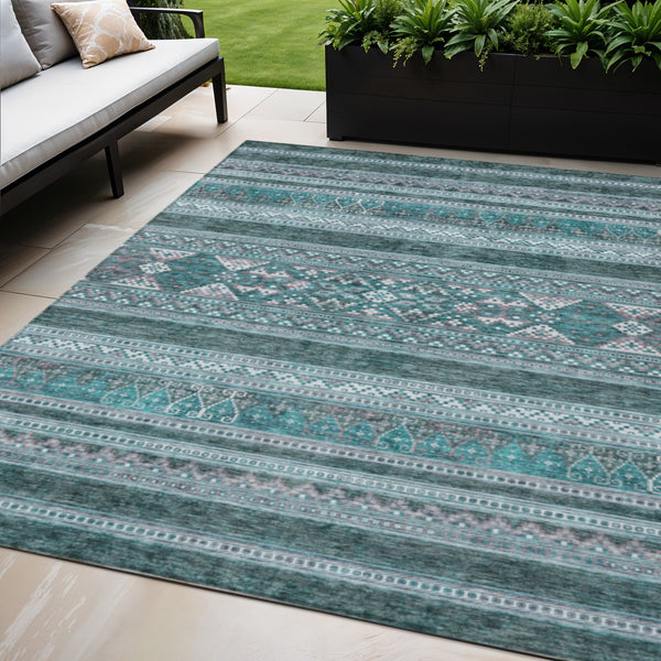 Homeroots 3' Chocolate And Gray Southwestern Indoor Outdoor Rug - Durable, Washable, Stylish For Any Space 5' X 8' Polyester 582861