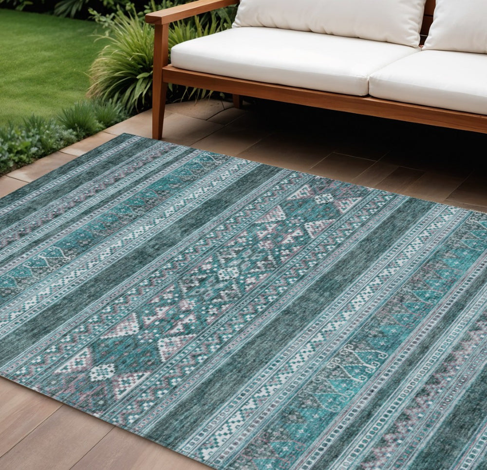 HomeRoots 5' Teal Blue Ivory Gray Southwestern Washable Area Rug for Indoor Outdoor Spaces, Durable & Stylish 8' X 10' 582863