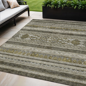 Homeroots 3' Chocolate And Gray Southwestern Indoor Outdoor Rug - Durable, Washable, Stylish For Any Space 5' X 8' Polyester 582867