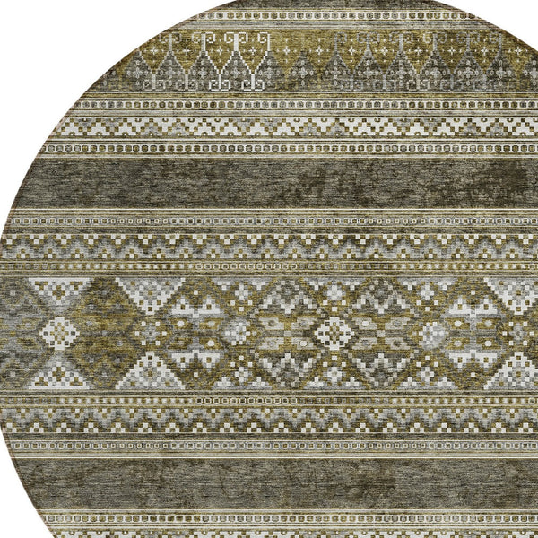 Homeroots 3' Chocolate And Gray Southwestern Indoor Outdoor Rug - Durable, Washable, Stylish For Any Space 8' Round Polyester 582868