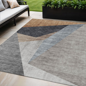 Homeroots 3' Stylish Taupe Beige And Gray Abstract Washable Area Rug For Indoor And Outdoor Spaces 5' X 8' Polyester 582873