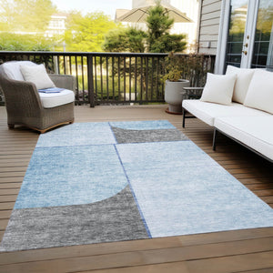 Homeroots 3' Stylish Coral Peach And Gray Abstract Washable Area Rug For Indoor And Outdoor Spaces 3' X 5' Polyester 582902