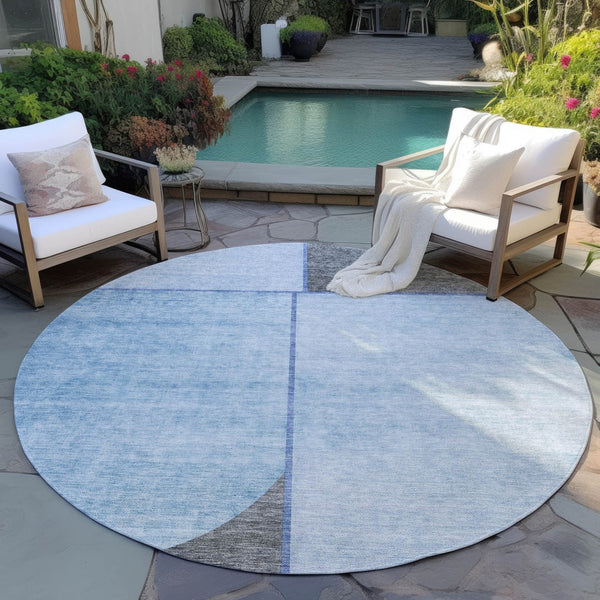 Homeroots 3' Stylish Coral Peach And Gray Abstract Washable Area Rug For Indoor And Outdoor Spaces 8' Round Polyester 582904