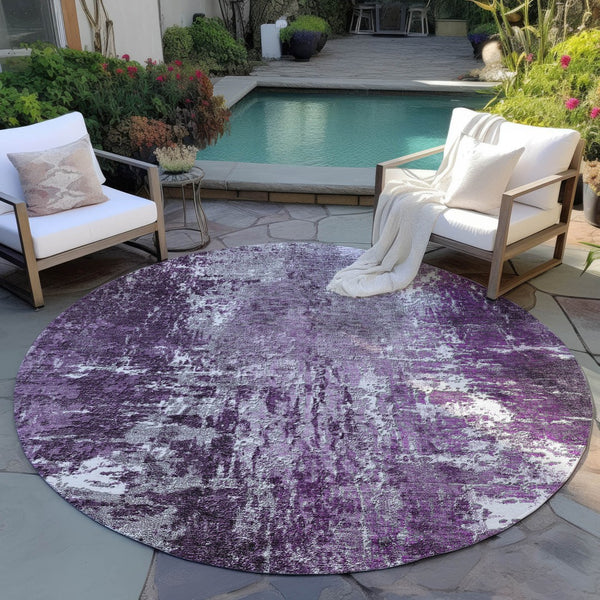 Homeroots 3' Washable Eggplant Purple & Lavender Abstract Area Rug For Indoor & Outdoor Spaces, Durable Design 8' Round Polyester 582916