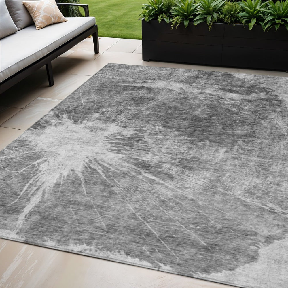 HomeRoots 5' Gray Charcoal and Silver Abstract Area Rug – Stylish, Washable, Durable for Indoor & Outdoor Use 5' X 8' 582951
