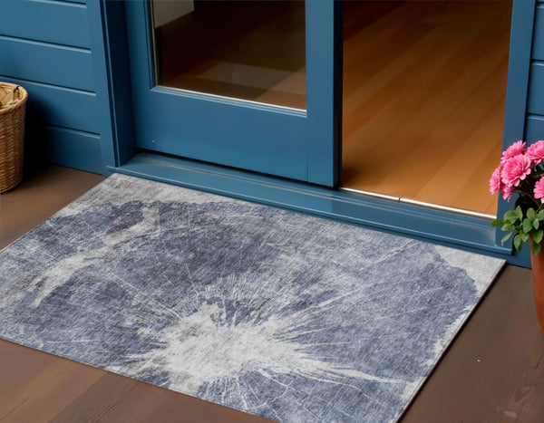 Homeroots 3' Stylish Green And Gray Abstract Washable Indoor Outdoor Area Rug For Versatile Home Decor 3' X 5' Polyester 582956