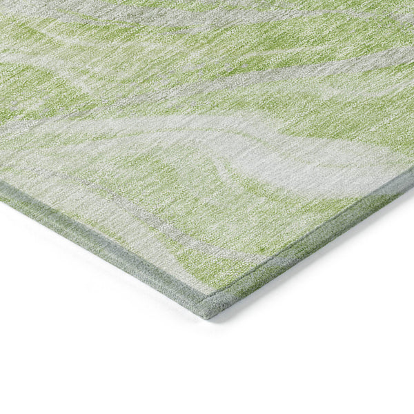 Homeroots 3' Green And Ivory Abstract Washable Area Rug - Stylish Indoor Outdoor Design For Any Space 3' X 5' Polyester 582974
