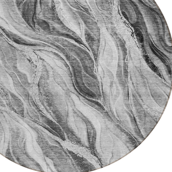 Homeroots 3' Green And Ivory Abstract Washable Area Rug - Stylish Indoor Outdoor Design For Any Space 8' Round Polyester 582994