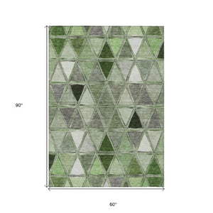 Homeroots 3' Geometric Washable Indoor Outdoor Area Rug In Green And Fern Green - Stylish & Durable Decor 5' X 8' Polyester 583011