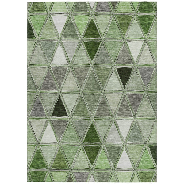 Homeroots 3' Geometric Washable Indoor Outdoor Area Rug In Green And Fern Green - Stylish & Durable Decor 9' X 12' Polyester 583014