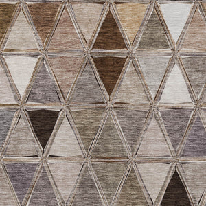 Homeroots 3' Geometric Washable Indoor Outdoor Area Rug In Green And Fern Green - Stylish & Durable Decor 10' X 14' Polyester 583021