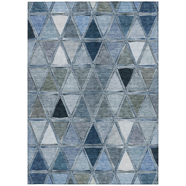 Homeroots 3' Geometric Washable Indoor Outdoor Area Rug In Green And Fern Green - Stylish & Durable Decor 8' X 10' Polyester 583025