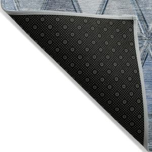 Homeroots 3' Geometric Washable Indoor Outdoor Area Rug In Green And Fern Green - Stylish & Durable Decor 9' X 12' Polyester 583026