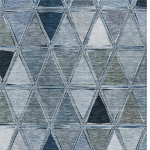 Homeroots 3' Geometric Washable Indoor Outdoor Area Rug In Green And Fern Green - Stylish & Durable Decor 9' X 12' Polyester 583026