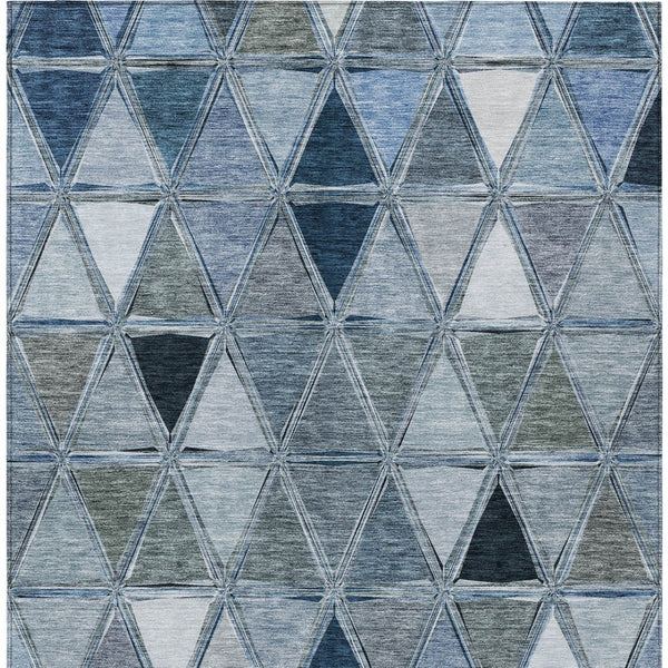 Homeroots 3' Geometric Washable Indoor Outdoor Area Rug In Green And Fern Green - Stylish & Durable Decor 10' X 14' Polyester 583027