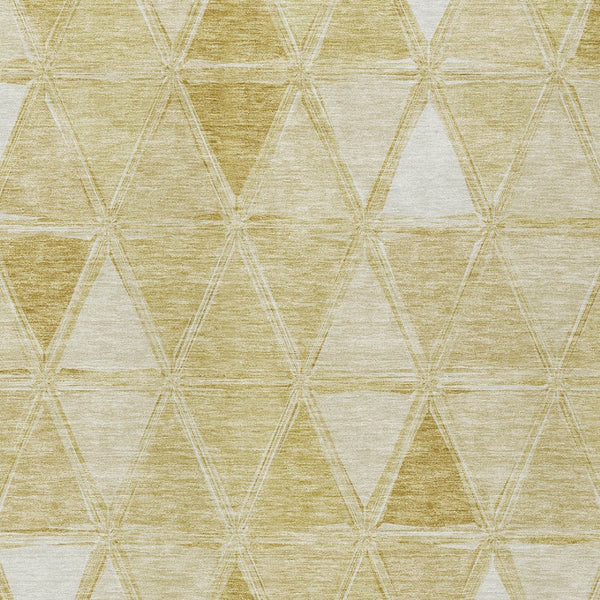 Homeroots 3' Geometric Washable Indoor Outdoor Area Rug In Green And Fern Green - Stylish & Durable Decor 5' X 8' Polyester 583029