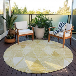 Homeroots 3' Geometric Washable Indoor Outdoor Area Rug In Green And Fern Green - Stylish & Durable Decor 8' Round Polyester 583030