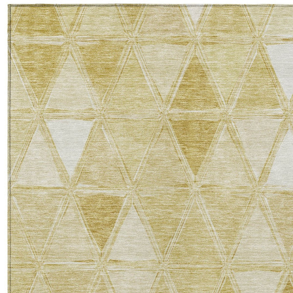 Homeroots 3' Geometric Washable Indoor Outdoor Area Rug In Green And Fern Green - Stylish & Durable Decor 10' X 14' Polyester 583033