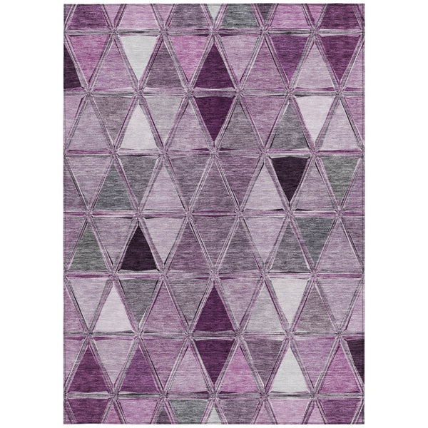 Homeroots 3' Geometric Washable Indoor Outdoor Area Rug In Green And Fern Green - Stylish & Durable Decor 10' X 14' Polyester 583045