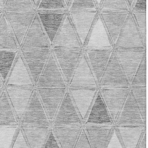 Homeroots 3' Geometric Washable Indoor Outdoor Area Rug In Green And Fern Green - Stylish & Durable Decor 3' X 5' Polyester 583046