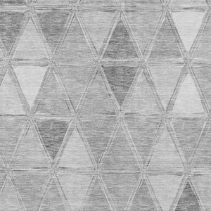 Homeroots 3' Geometric Washable Indoor Outdoor Area Rug In Green And Fern Green - Stylish & Durable Decor 10' X 14' Polyester 583051