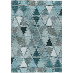 Homeroots 3' Geometric Washable Indoor Outdoor Area Rug In Green And Fern Green - Stylish & Durable Decor 8' X 10' Polyester 583055