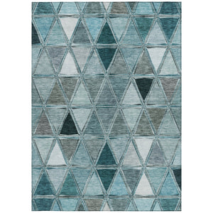 Homeroots 3' Geometric Washable Indoor Outdoor Area Rug In Green And Fern Green - Stylish & Durable Decor 9' X 12' Polyester 583056