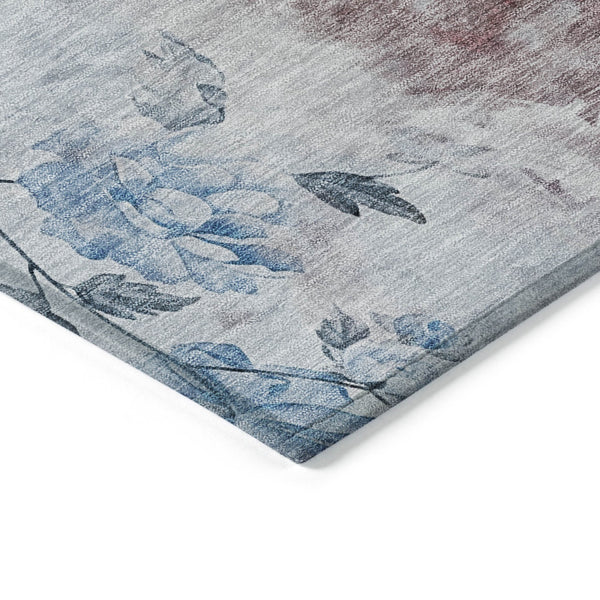 Homeroots 3' Green Floral Washable Area Rug For Indoor And Outdoor Spaces – Durable, Stylish, And Easy Care 5' X 8' Polyester 583101