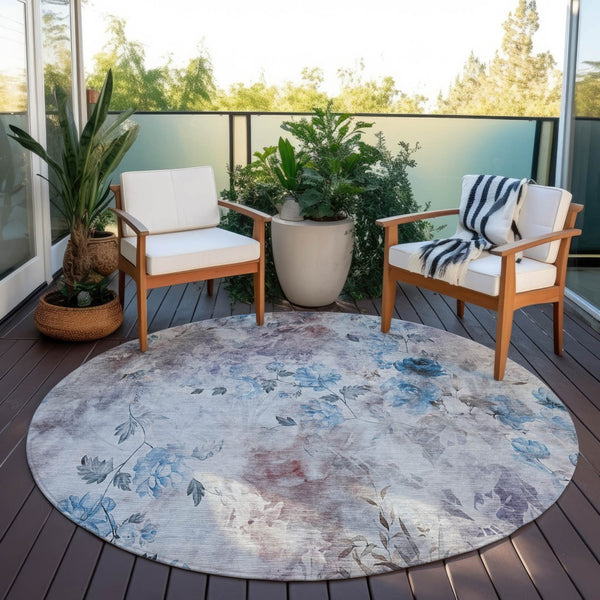 Homeroots 3' Green Floral Washable Area Rug For Indoor And Outdoor Spaces – Durable, Stylish, And Easy Care 8' Round Polyester 583102