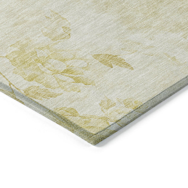 Homeroots 3' Green Floral Washable Area Rug For Indoor And Outdoor Spaces – Durable, Stylish, And Easy Care 10' X 14' Polyester 583111