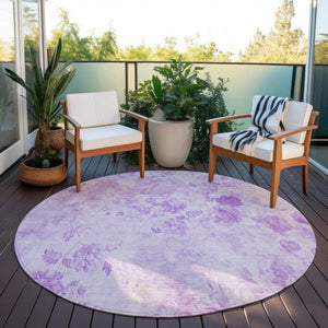 Homeroots 3' Green Floral Washable Area Rug For Indoor And Outdoor Spaces – Durable, Stylish, And Easy Care 8' Round Polyester 583120