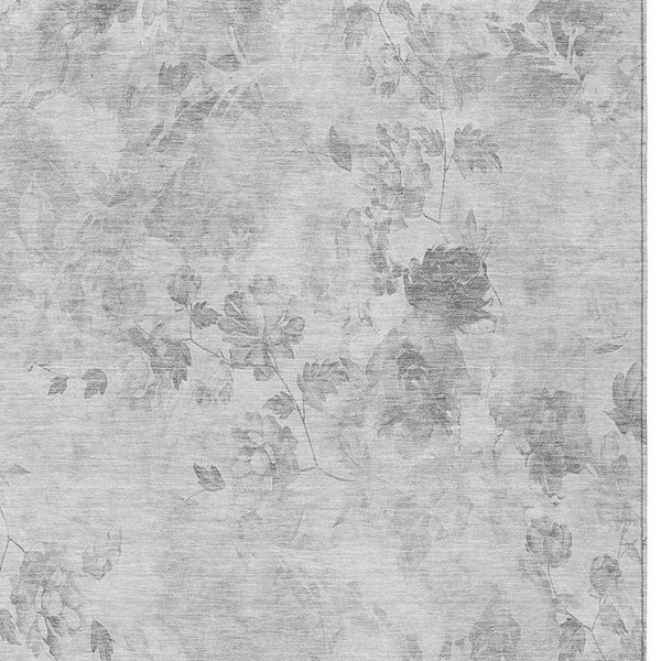 Homeroots 3' Green Floral Washable Area Rug For Indoor And Outdoor Spaces – Durable, Stylish, And Easy Care 5' X 8' Polyester 583137