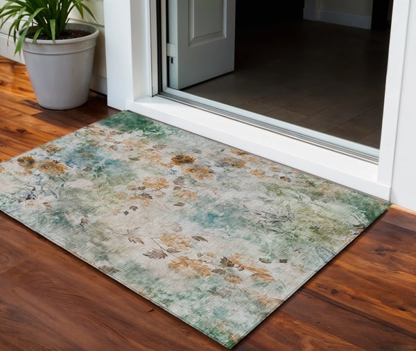 Homeroots 3' Green Floral Washable Area Rug For Indoor And Outdoor Spaces – Durable, Stylish, And Easy Care 3' X 5' Polyester 583142