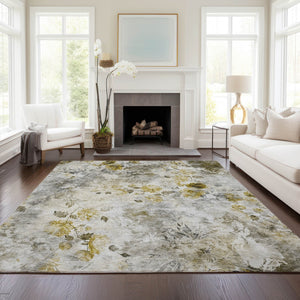 Homeroots 3' Green Floral Washable Area Rug For Indoor And Outdoor Spaces – Durable, Stylish, And Easy Care 3' X 5' Polyester 583148