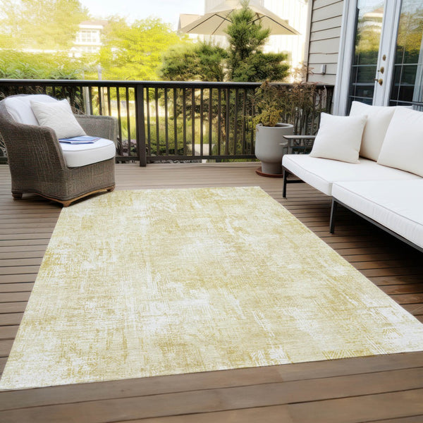 Homeroots 3' Beige Tan And Ivory Abstract Washable Indoor Outdoor Area Rug For Stylish Living Spaces 9' X 12' Polyester 583158