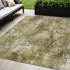 Homeroots 3' Beige Tan And Ivory Abstract Washable Indoor Outdoor Area Rug For Stylish Living Spaces 5' X 8' Polyester 583161