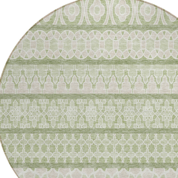 Homeroots 3' Artichoke Green Quatrefoil Washable Area Rug – Elegant Indoor Outdoor Design For Any Space 8' Round Polyester 583194