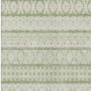 Homeroots 3' Artichoke Green Quatrefoil Washable Area Rug – Elegant Indoor Outdoor Design For Any Space 8' X 10' Polyester 583195