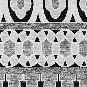 Homeroots 3' Artichoke Green Quatrefoil Washable Area Rug – Elegant Indoor Outdoor Design For Any Space 3' X 5' Polyester 583198