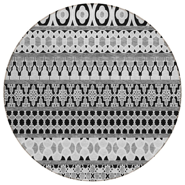 HomeRoots 5' Modern Quatrefoil Washable Area Rug in Black Gray Ivory – Durable Indoor Outdoor Style 8' Round 583200