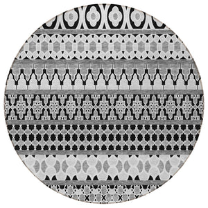 Homeroots 3' Artichoke Green Quatrefoil Washable Area Rug – Elegant Indoor Outdoor Design For Any Space 8' Round Polyester 583200