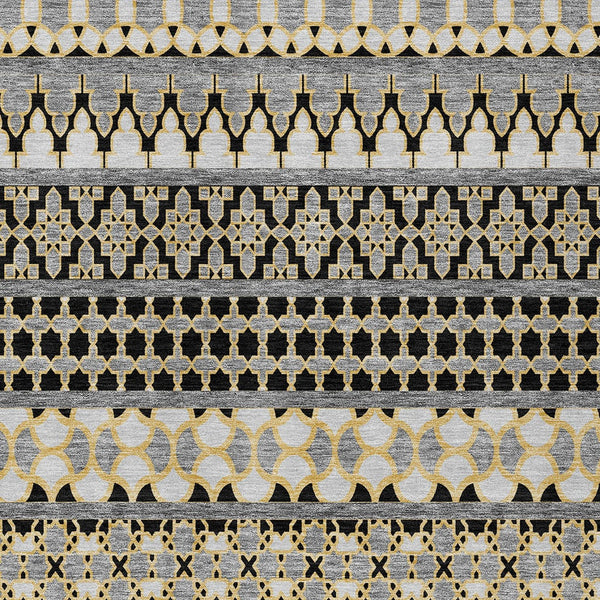 Homeroots 3' Artichoke Green Quatrefoil Washable Area Rug – Elegant Indoor Outdoor Design For Any Space 5' X 8' Polyester 583211