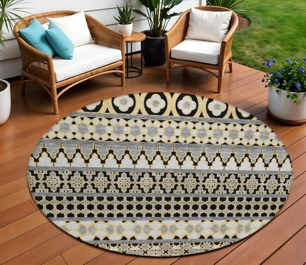 HomeRoots 5' Charcoal Gray and Gold Quatrefoil Washable Area Rug - Durable, Stylish for Indoor & Outdoor Use 8' Round 583212
