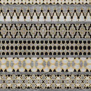 Homeroots 3' Artichoke Green Quatrefoil Washable Area Rug – Elegant Indoor Outdoor Design For Any Space 10' X 14' Polyester 583215