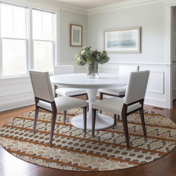 Homeroots 3' Artichoke Green Quatrefoil Washable Area Rug – Elegant Indoor Outdoor Design For Any Space 8' Round Polyester 583218