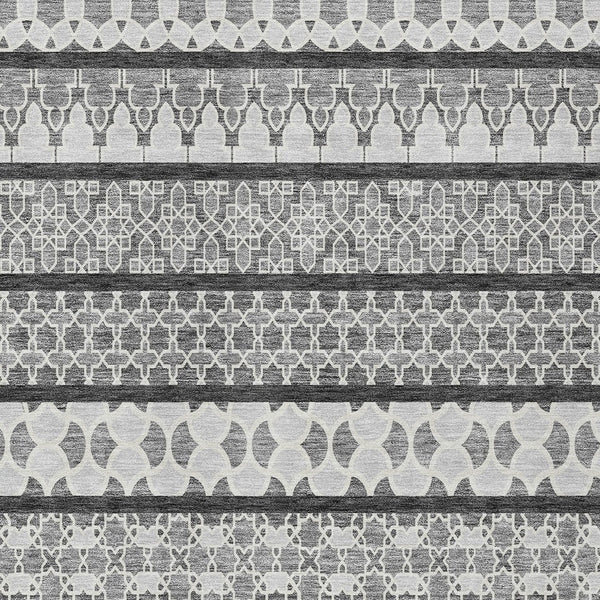 Homeroots 3' Artichoke Green Quatrefoil Washable Area Rug – Elegant Indoor Outdoor Design For Any Space 10' X 14' Polyester 583227